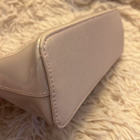 TED BAKER TAUPE PATENT BOW MAKEUP BAG - Picture 7 of 10